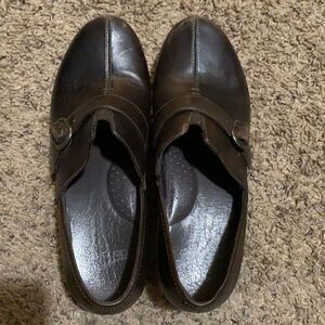 Dansko shoes 